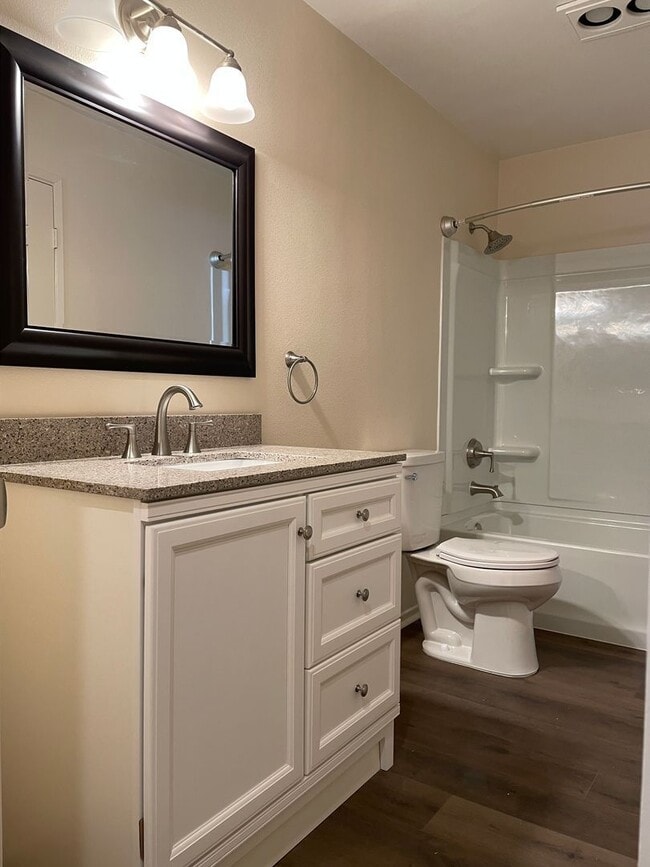 Photo - 1287 Tarryglen Ln