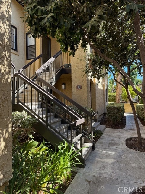Building Photo - 25651 Indian Hill Ln Rental