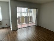 Photo - 1970 Beachwood Dr Unit 2