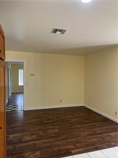 Photo - 924 N Quince Ave