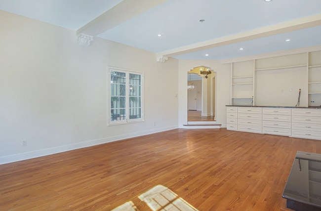 Entryway and living room - 1074 S Genesee Ave