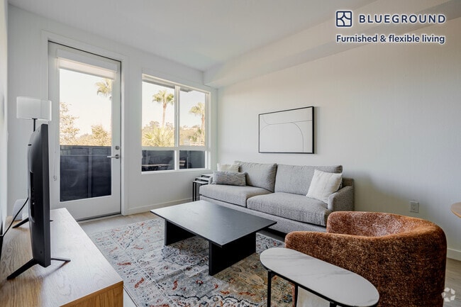 Building Photo - 310 Del Sol Dr Rental