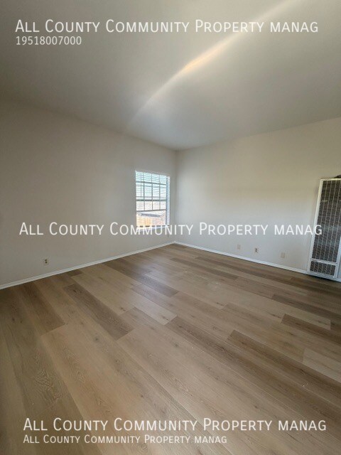 Building Photo - 308 Cassidy St Unit #9