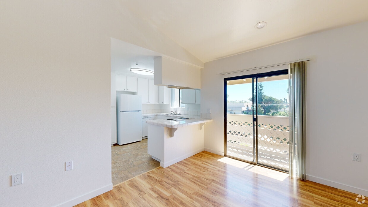 3D Tour - Encinitas Terrace Apartment Homes, 55+