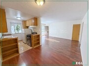 Photo - 1755 N Kenmore Ave Unit 3