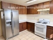 Photo - Spacious 2 Bed 1 Bath Home With Indoor Lau... Unit B - 5827 Bagley Ave