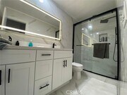 Photo - 8400 De Longpre Ave Condo Unit 311
