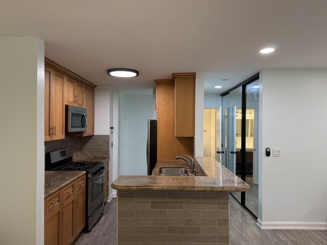 Photo - 1615 Hotel Cir S Unit D103