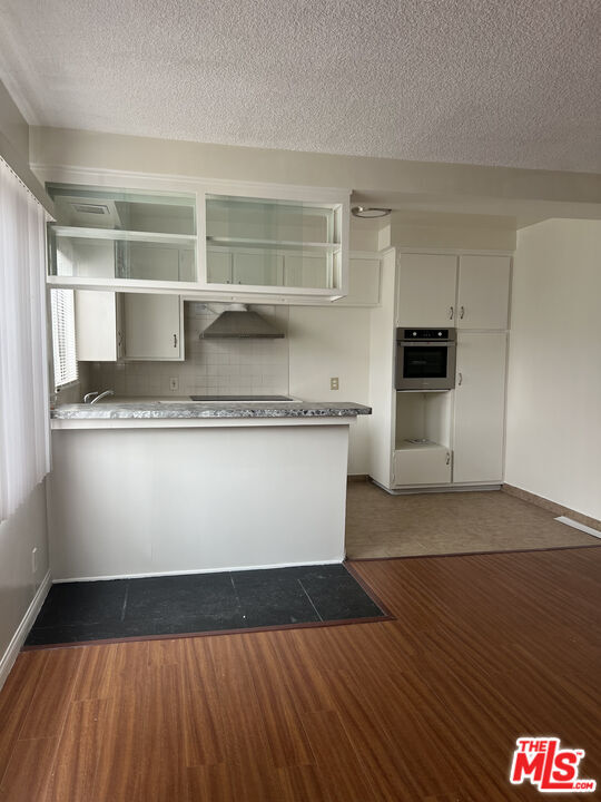 Photo - 620 Edgewood St