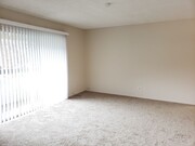 Photo - Santa Ana 1 bed 1 bath for Lease - Lakesho... Condo Unit B
