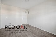 Photo - 615 N Rossmore Ave Unit 200