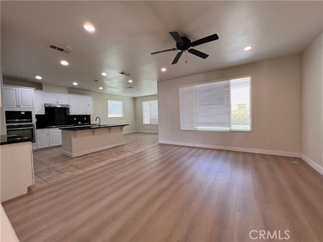 Photo - 5906 Meeker Dr