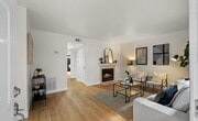 Photo - Remodeled and Spacious Normal Heights Gem!... Apartment