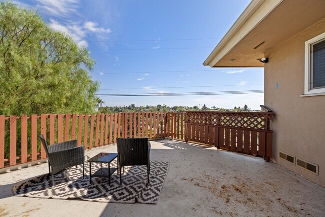 Photo - 5529 Dorothy Dr