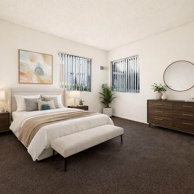 Photo - Creekside Villas Apartments