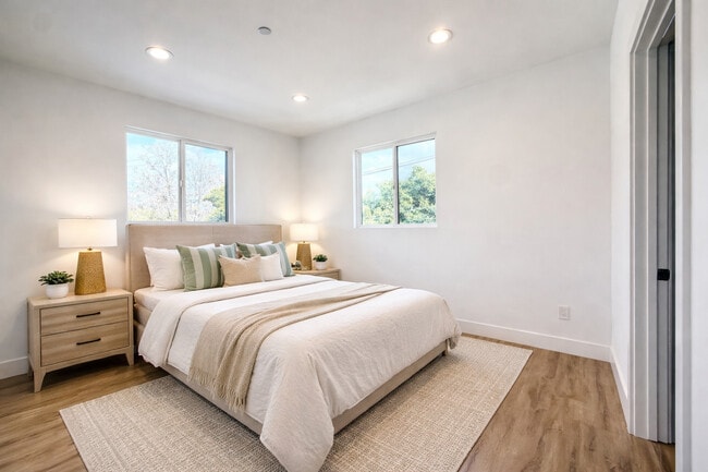 Photo - 3918 Brighton Ave