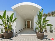 Photo - 365 Trousdale Pl