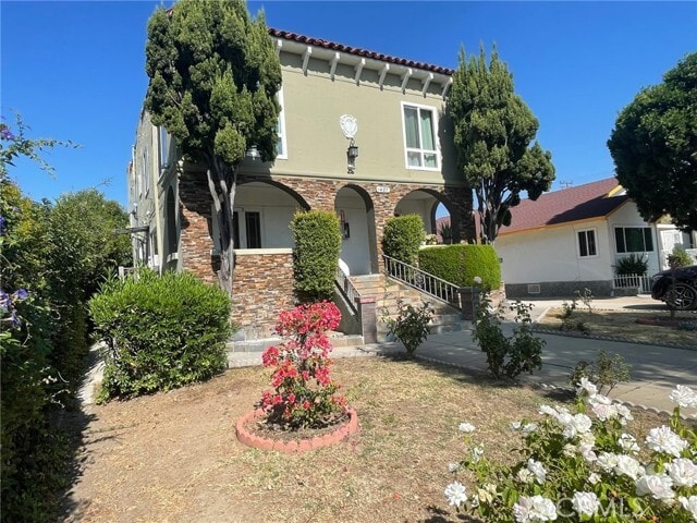 Photo - 1427 S Chapel Ave Unit 2