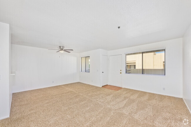 2BR, 2BA - 980SF - Living Room - Park Apartments