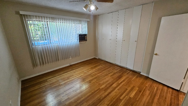 Photo - 8315 Clinton Ave Unit 5