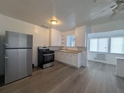 Photo - 1412 Leafdale Ave