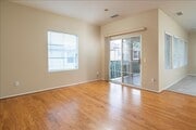 Photo - IMMACULATE 2+2 VALENCIA TOWNHOME!