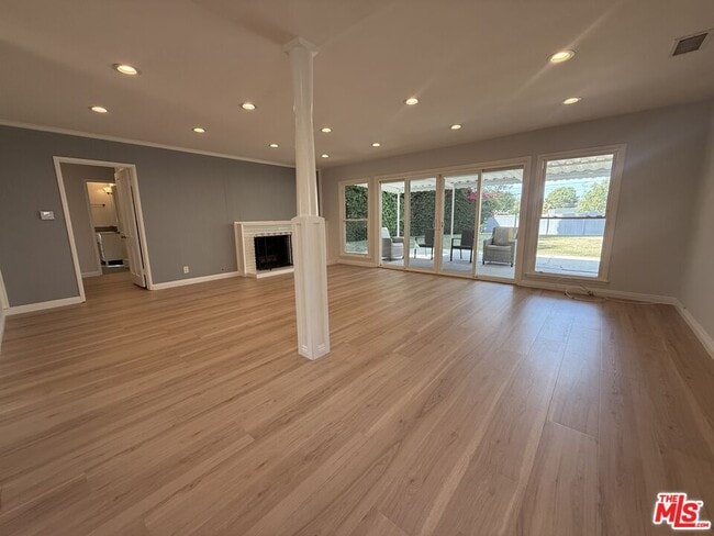 Photo - 2766 Dunleer Pl