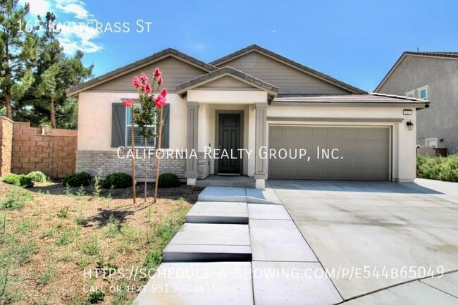 Photo - 165 Knotgrass St House