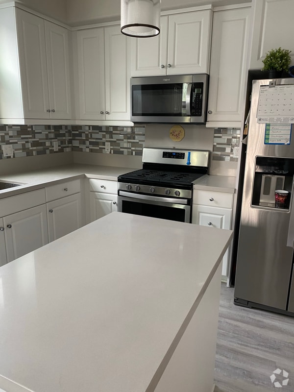 Building Photo - 500 Sanderling Ln Rental