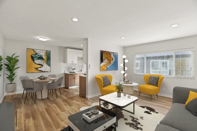 Photo - 1352 W 36th St Apartment Unit 4