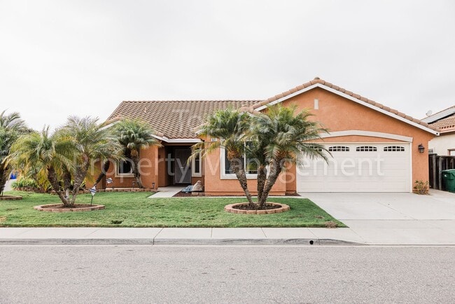 Building Photo - Beautiful 4 bed / 2 bath / 1,708 sqft Single Story Home in Rio Vista community of Oceanside