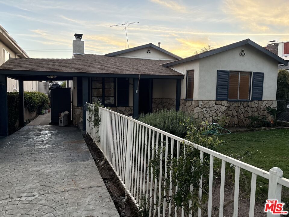 Photo - 1046 18th St