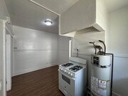 Photo - 2.0 bedroom in Los Angeles California 90037 Unit 460 1/2