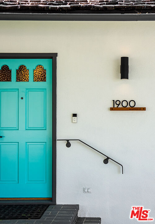 Photo - 1900 Sycamore Dr