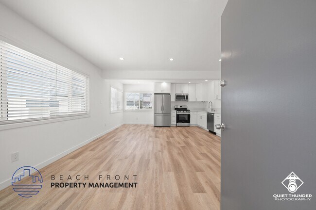 Photo - 5300 Lorna St.