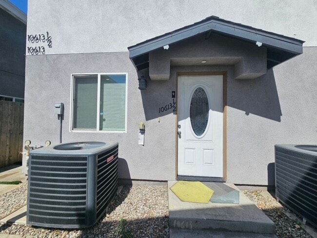 Photo - 10611 S Broadway Unit BROADWAY (10613 1/2 BS)