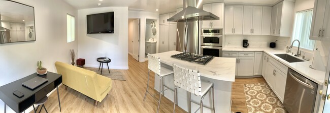 Panoramic view of Common Interior - 2259 Cooley Pl
