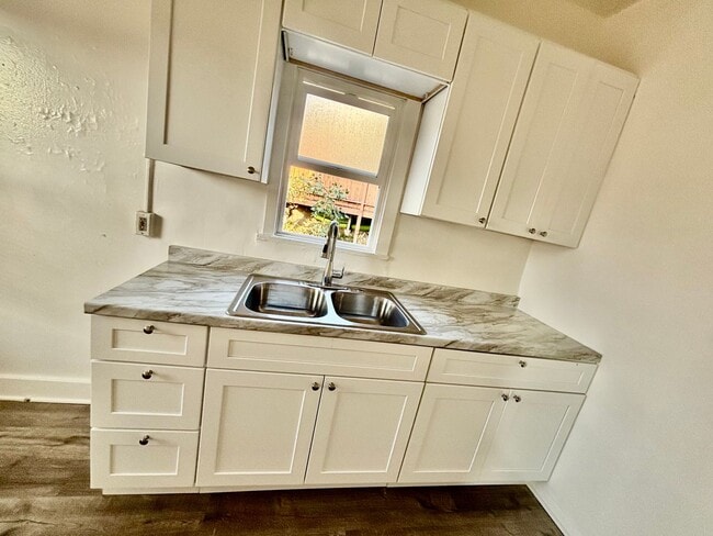 Photo - Must See Unit 310