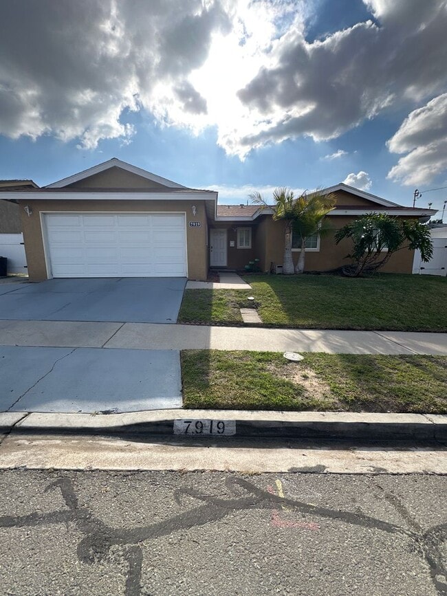 Photo - 7919 San Felipe St