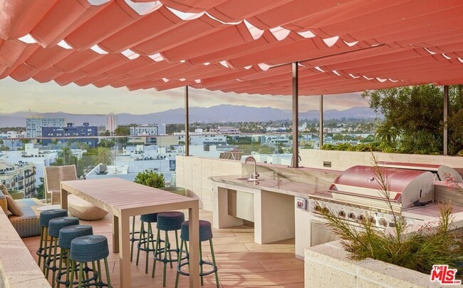 Photo - 700 Broadway Unit PH 815