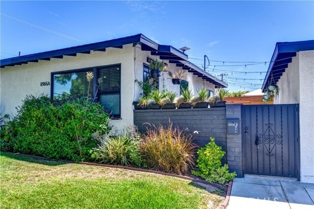 Building Photo - 8966 Gunn Ave