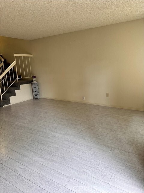 Photo - 17092 Lynn St