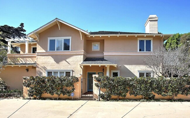Photo - 52 Olive Mill Rd House