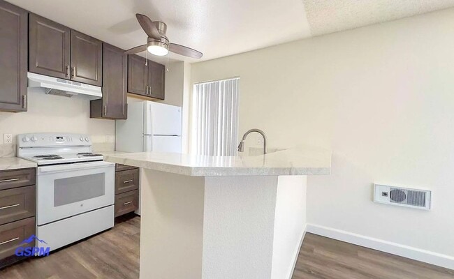 Photo - Summerfield Villas