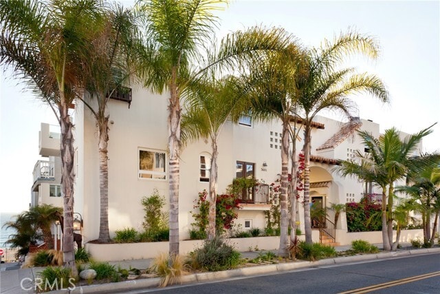 Photo - 3601 Manhattan Ave