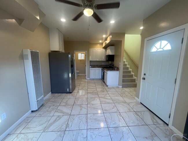 Photo - 4932 Campanile Dr