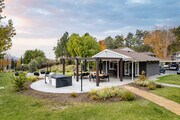 BBQ/Picnic Area - Monterra Ridge Apartments