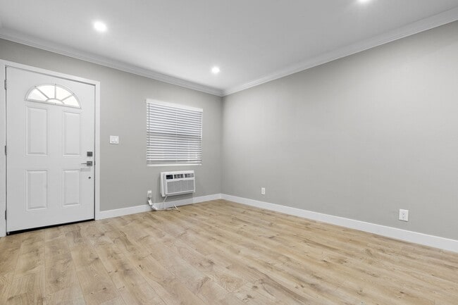 Photo - BRAND NEW 1 Bedroom, 1 Bathroom apartment ... Unit 1278