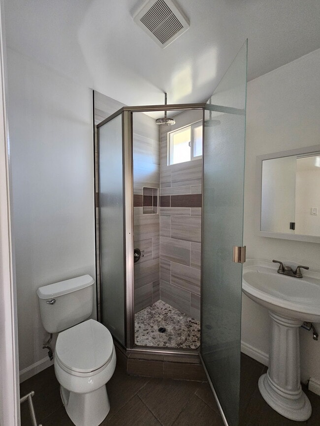 Photo - 4143 Jackson Ave