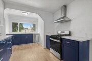 Photo - Fully Renovated 3 Bed 2 Bath Craftsman In ... House
